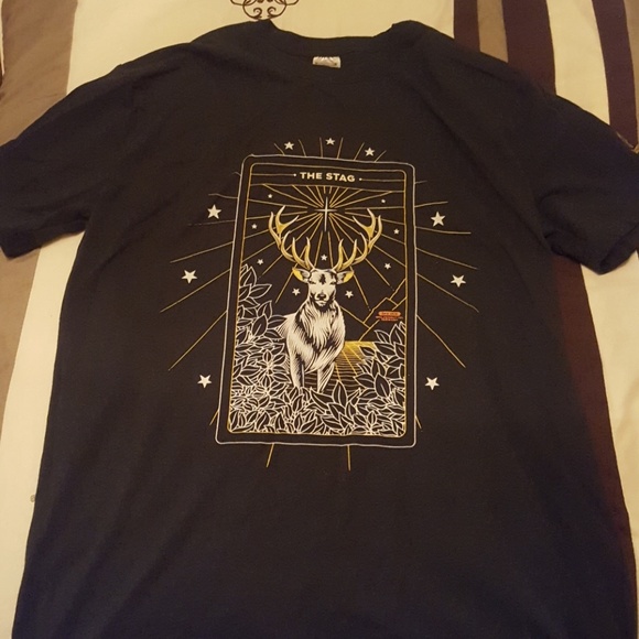 NEW Jagermeister The Stag Women/'s Small Forest Green V-neck T-Shirt 50//50
